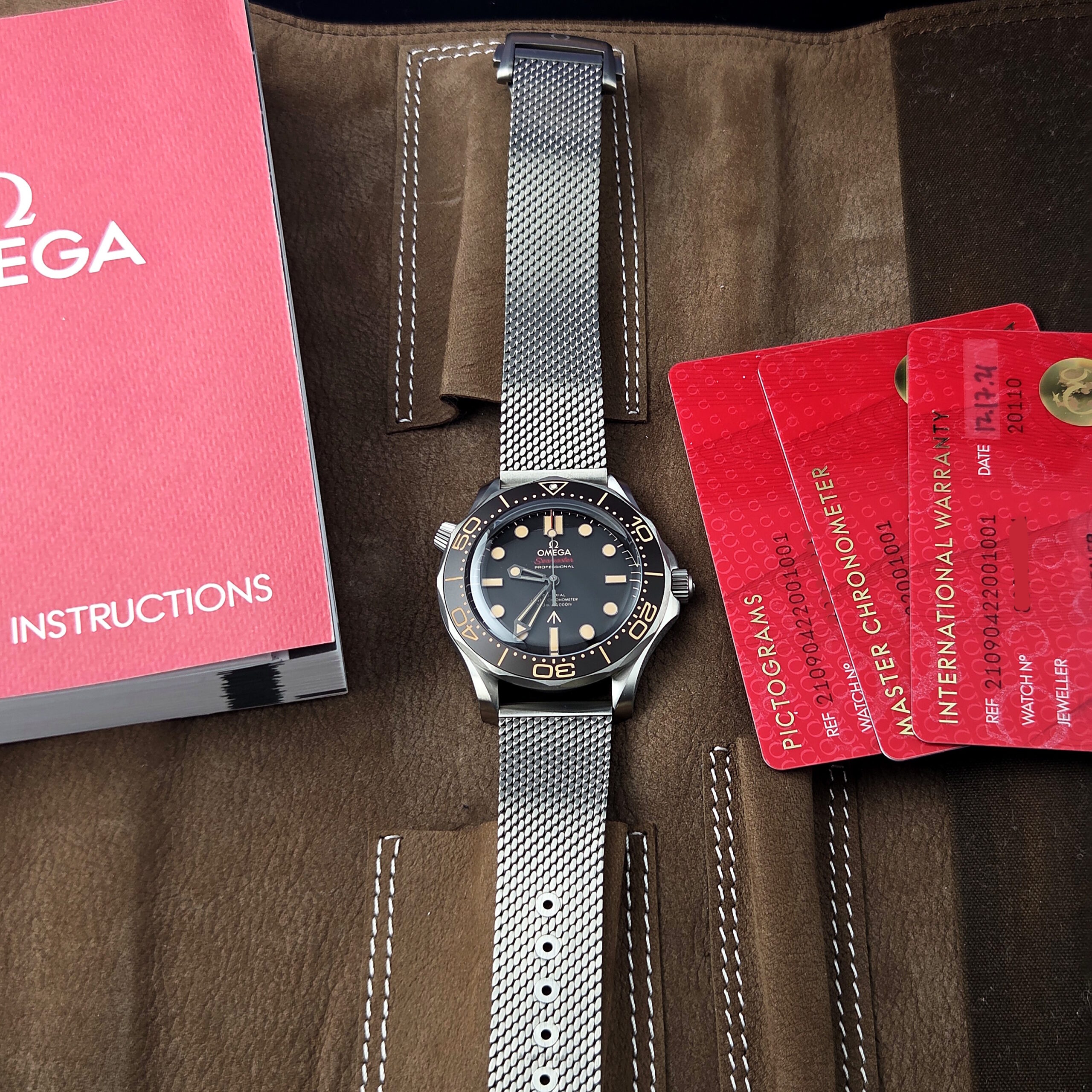 Omega Seamaster 007 No Time To Die Titanium 42mm 210.90.42.20.01.001 Full Set - Image 17