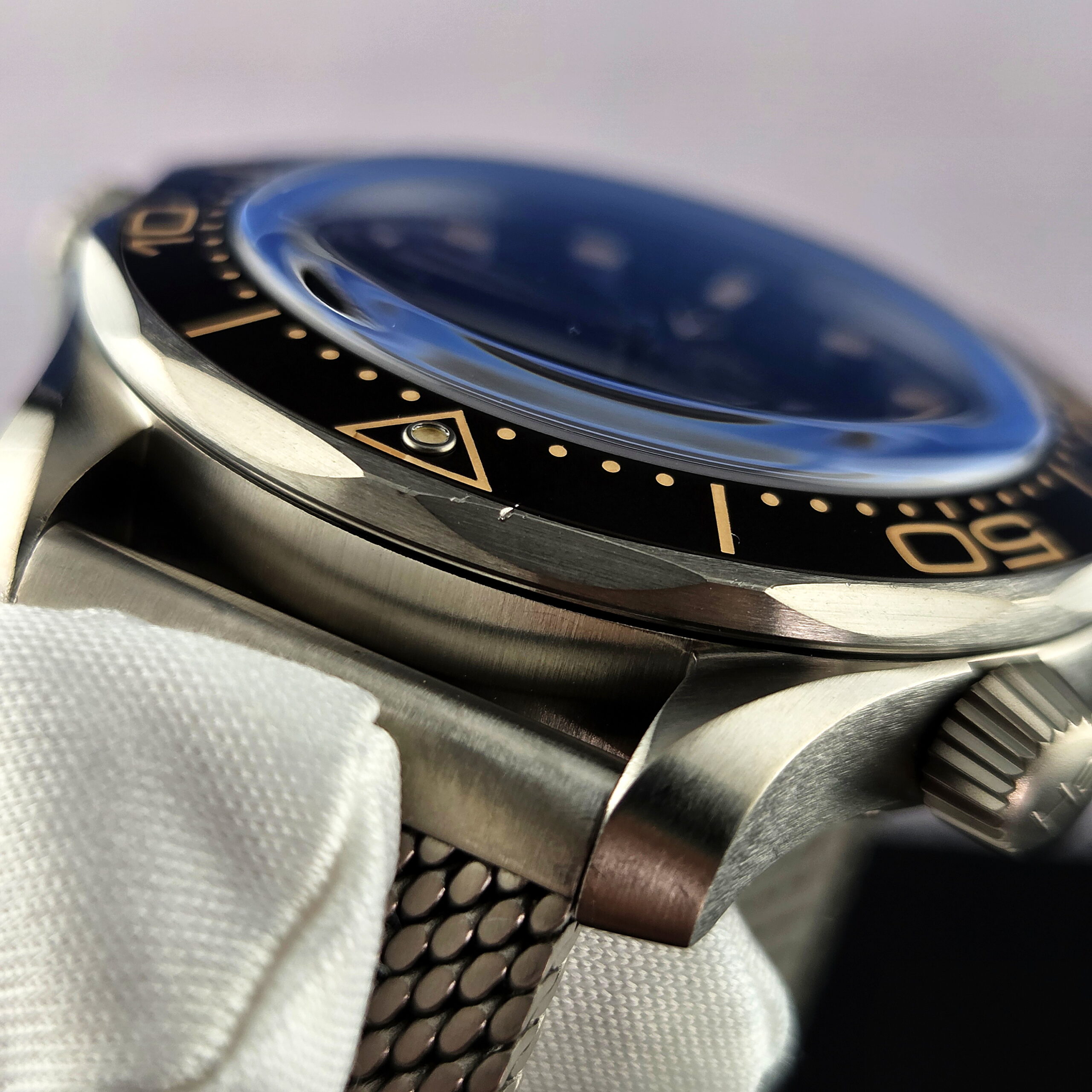 Omega Seamaster 007 No Time To Die Titanium 42mm 210.90.42.20.01.001 Full Set - Image 11