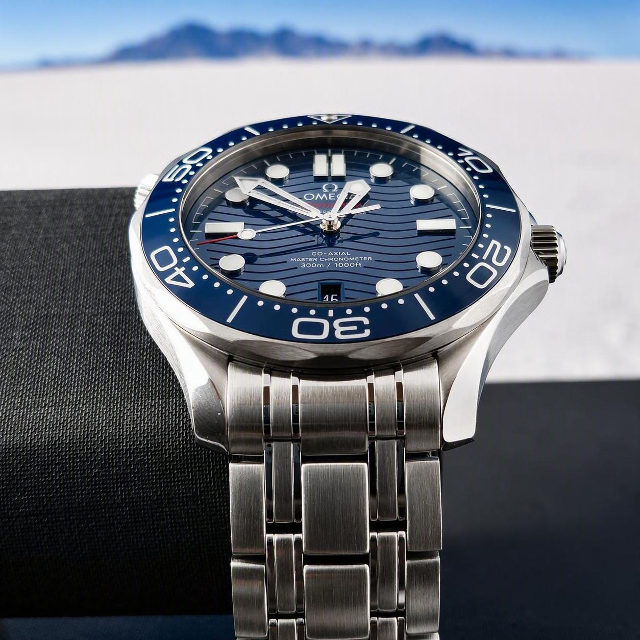 2022 Omega Seamaster Diver 300M Blue 42mm 210.30.42.20.03.001 Full Set + All Links - Image 6