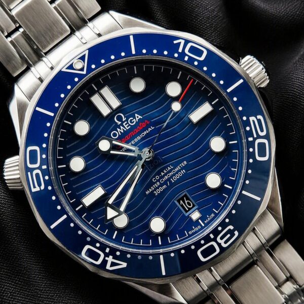 2022 Omega Seamaster Diver 300M Blue 42mm 210.30.42.20.03.001 Full Set + All Links