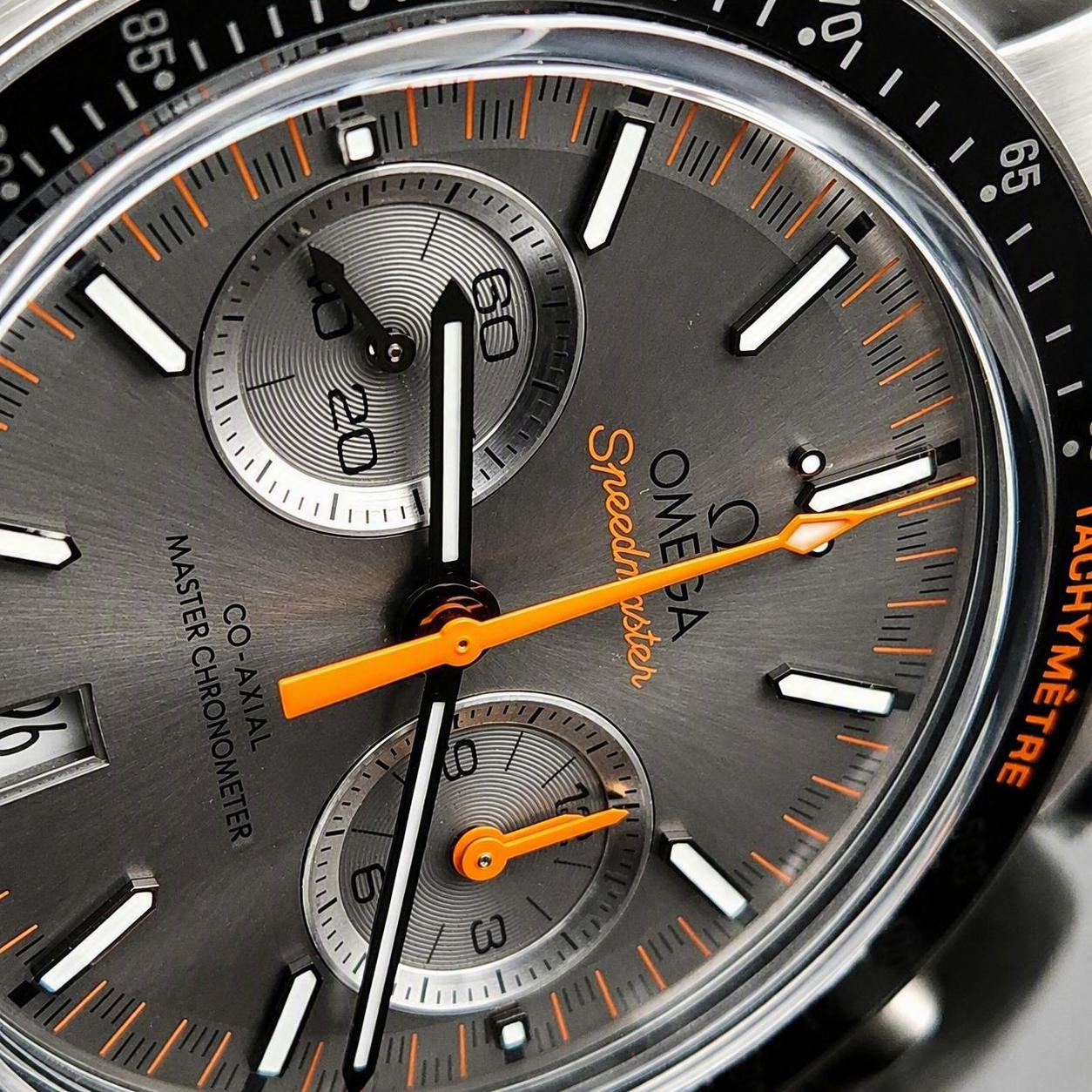 2018 Omega Speedmaster Racing 44.25mm Cal 9900 Master Chronometer Unsized Full Set - Image 14