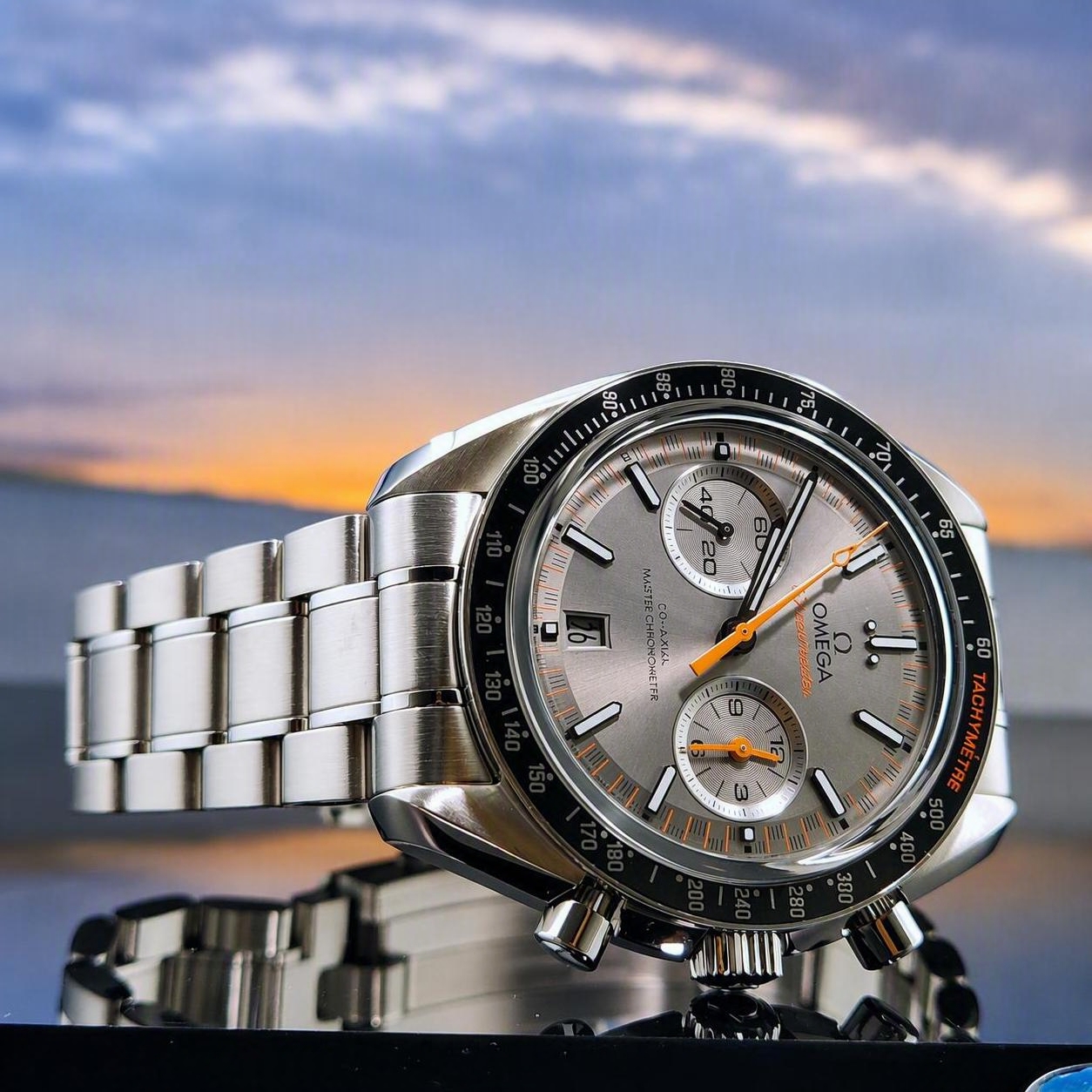 2018 Omega Speedmaster Racing 44.25mm Cal 9900 Master Chronometer Unsized Full Set - Image 16