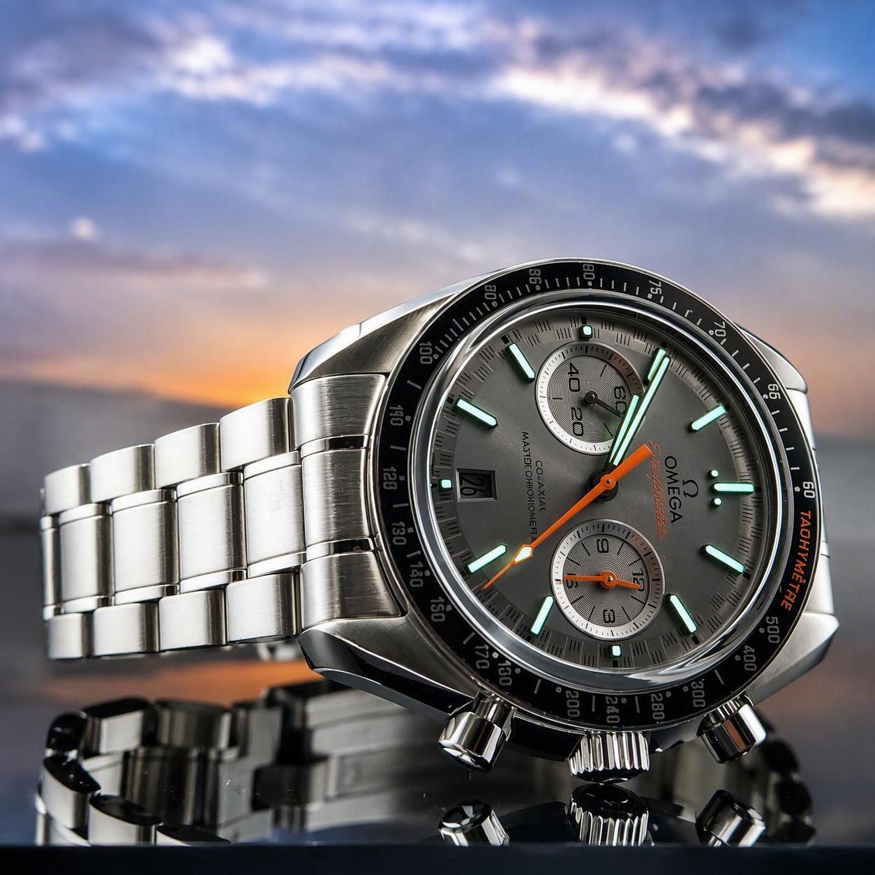 2018 Omega Speedmaster Racing 44.25mm Cal 9900 Master Chronometer Unsized Full Set - Image 15